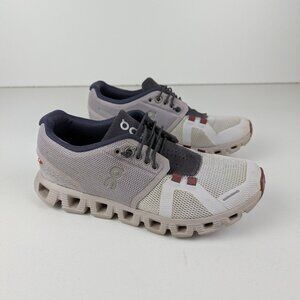 On Cloud 5 Running Shoes Womens Size 6.5 White Gray Athletic Walking Sneakers